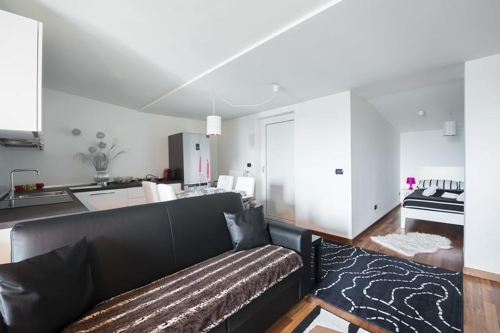 New Luxury Attic Santa Giulia Expo Apartment Milano Exterior foto